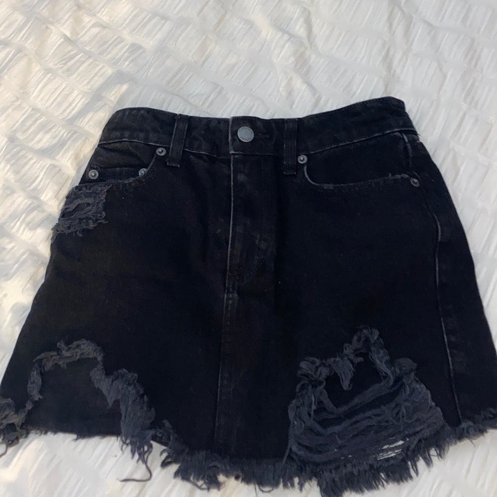 Carmar front lace up skirt size 25 denim
